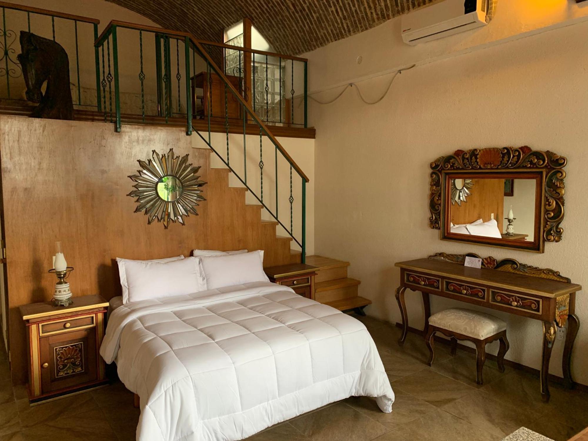 Hotel La Ermita 圣米格尔－德阿连德 外观 照片
